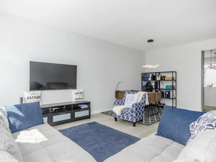 92-15111 Edmund Drive, Surrey, BC, V3S 0A5 - 2