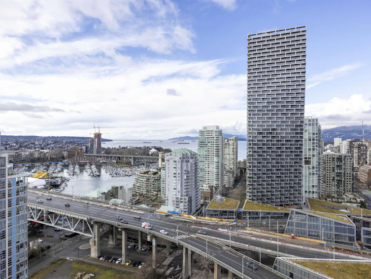 3207-583 Beach Crescent, Vancouver, BC, V6Z 3E6 - 2