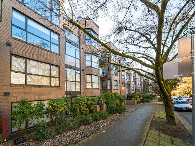 103-2130 W 12th Avenue, Vancouver, BC, V6K 2N2 - 32
