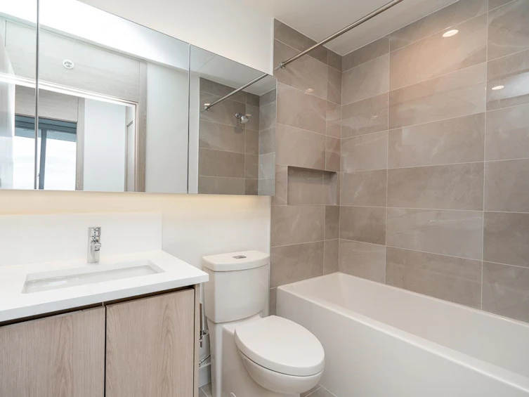 801-10750 135a Street, Surrey, BC, V3T 0V4 - 20