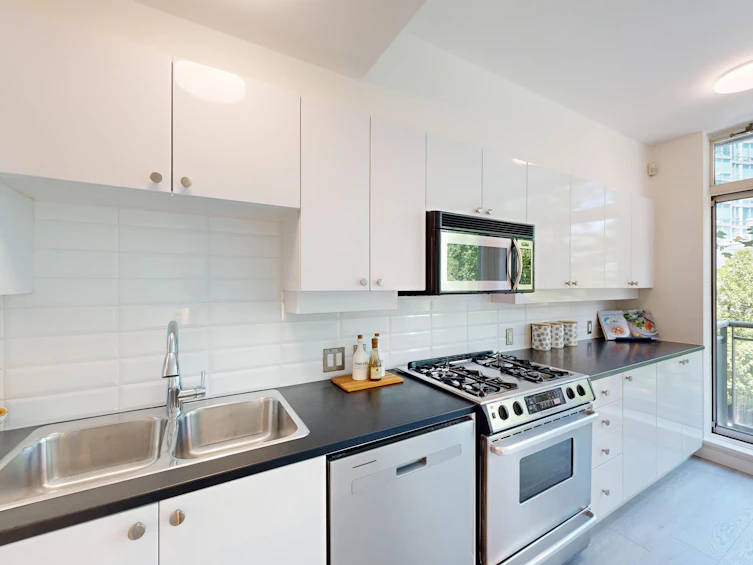 308-1478 W Hastings Street, Vancouver, BC, V6G 3J6 - 4