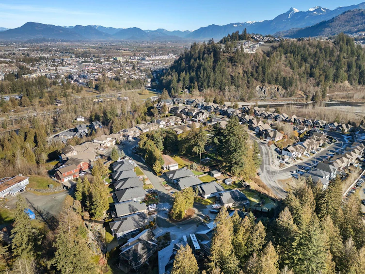 12-45348 Magdalena Place, Cultus Lake, BC, V2R 0K7 - 7