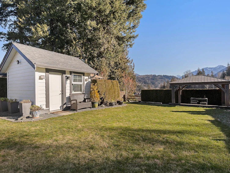 12-45348 Magdalena Place, Cultus Lake, BC, V2R 0K7 - 30