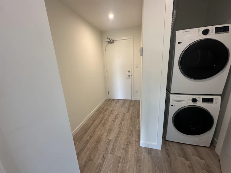 W304-10828 139a Street, Surrey, BC, V3R 0H3 - 3