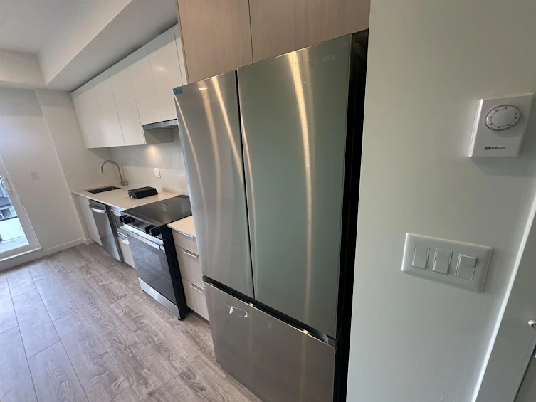 W304-10828 139a Street, Surrey, BC, V3R 0H3 - 7