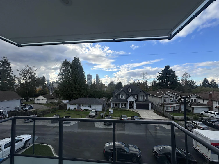 W304-10828 139a Street, Surrey, BC, V3R 0H3 - 10