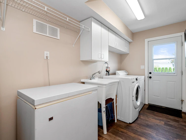 8562 Broadway Street, Chilliwack, BC, V2P 5V5 - 28