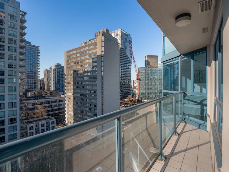 1004-1415 W Georgia Street, Vancouver, BC, V6G 3C8 - 26