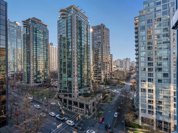 1004-1415 W Georgia Street, Vancouver, BC, V6G 3C8 - 14