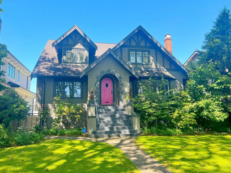 3075 W 36th Avenue, Vancouver BC V6N 2R4