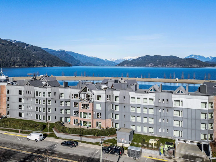 315-378 Esplanade Avenue, Harrison Hot Springs, BC, V0M 1K0 - 2
