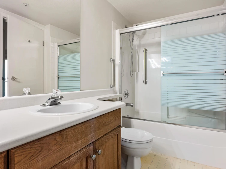 315-378 Esplanade Avenue, Harrison Hot Springs, BC, V0M 1K0 - 25