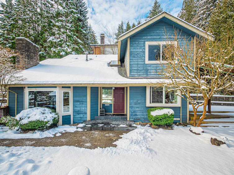 1936 Clarke Street, Port Moody, BC, V3H 1X9