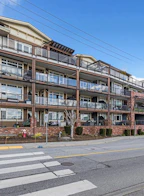 101 22327 River Road
