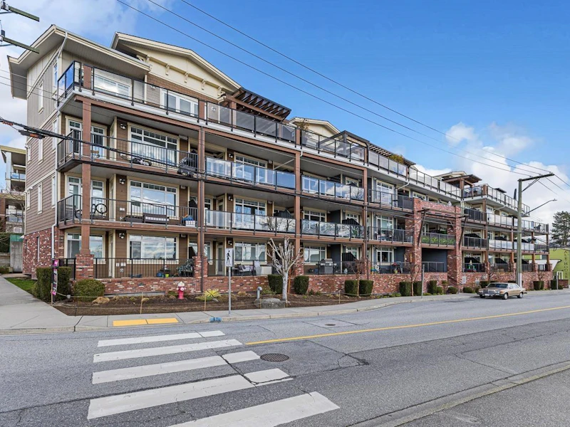 101 - 22327 River Road, Maple Ridge BC V2X 2C5