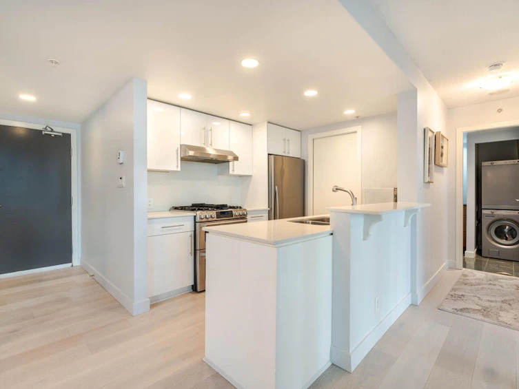 1201-455 Beach Crescent, Vancouver, BC, V6Z 3E5 - 2