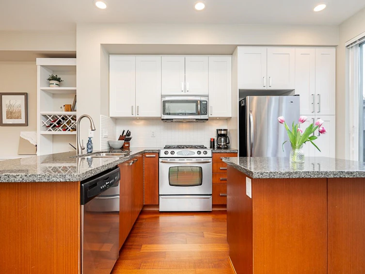 256-2501 161a Street, Surrey, BC, V3Z 7Y6 - 6