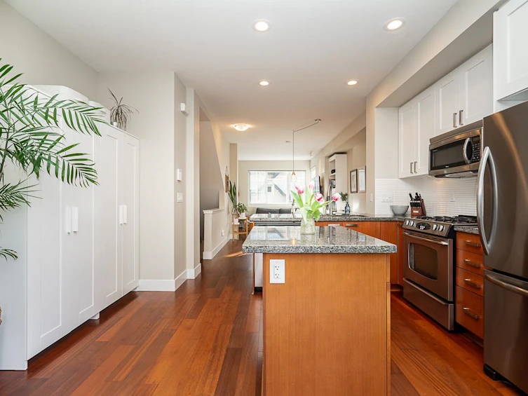 256-2501 161a Street, Surrey, BC, V3Z 7Y6 - 9