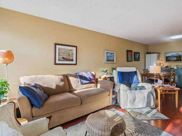 319-1850 E Southmere Crescent, Surrey, BC, V4A 6Y6 - 12