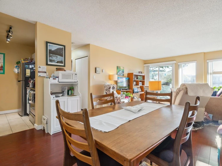 319-1850 E Southmere Crescent, Surrey, BC, V4A 6Y6 - 14