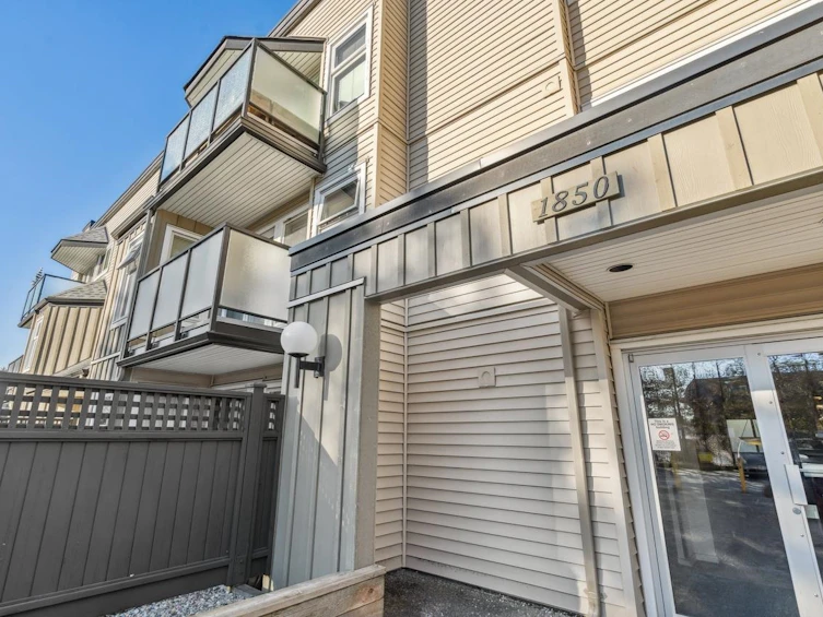 319-1850 E Southmere Crescent, Surrey, BC, V4A 6Y6 - 25