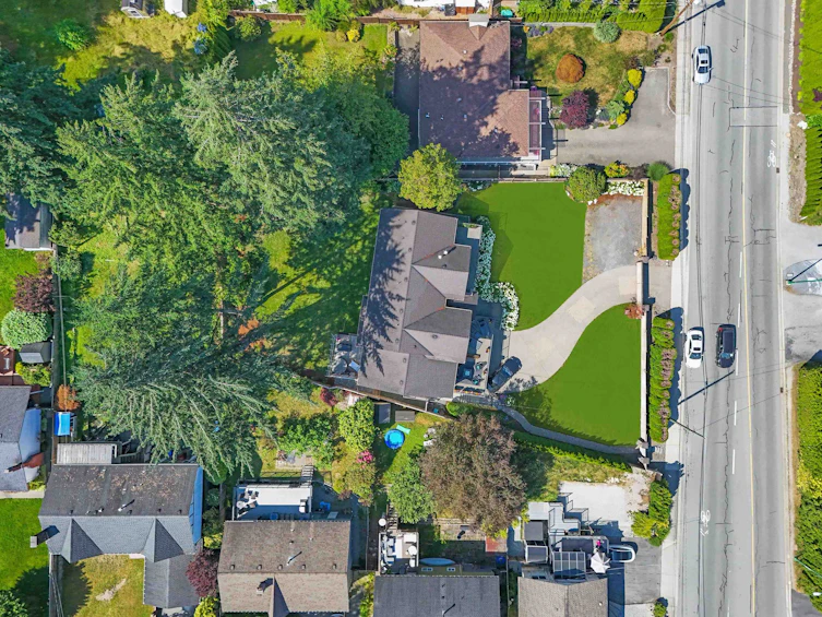 527 N Dollarton Highway, North Vancouver, BC, V7G 1N3 - 3