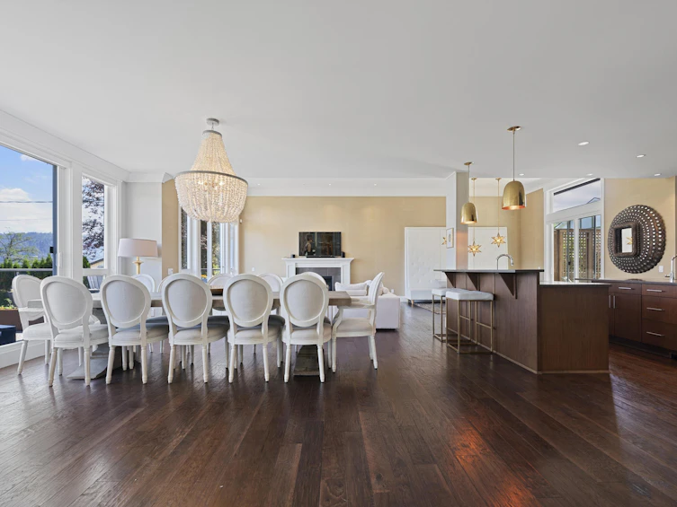 527 N Dollarton Highway, North Vancouver, BC, V7G 1N3 - 13