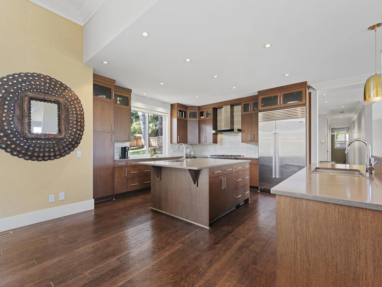 527 N Dollarton Highway, North Vancouver, BC, V7G 1N3 - 14