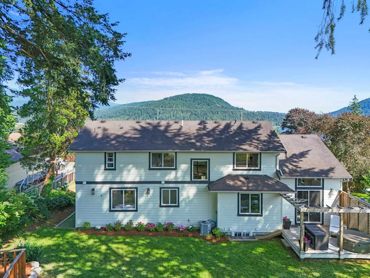 527 N Dollarton Highway, North Vancouver, BC, V7G 1N3 - 39