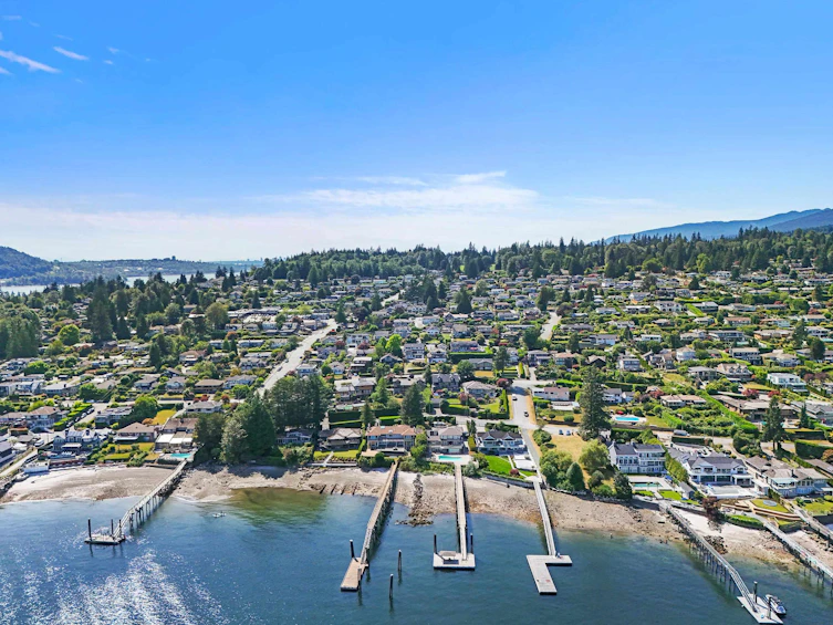 527 N Dollarton Highway, North Vancouver, BC, V7G 1N3 - 40