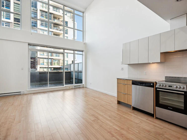 307-429 W 2nd Avenue, Vancouver, BC, V5Y 1E3 - 3