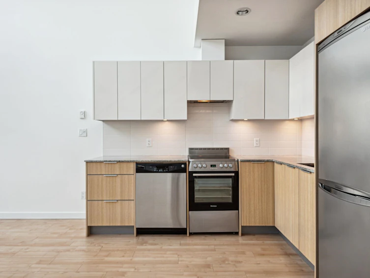 307-429 W 2nd Avenue, Vancouver, BC, V5Y 1E3 - 5