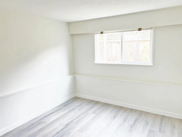 5854 Burns Place, Burnaby, BC, V5H 1X1 - 8
