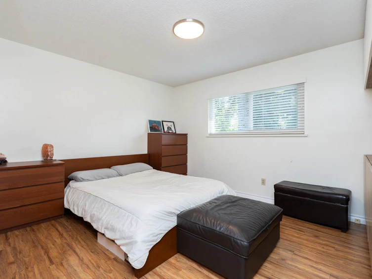 15873 Vine Avenue, Surrey, BC, V4B 2T5 - 10
