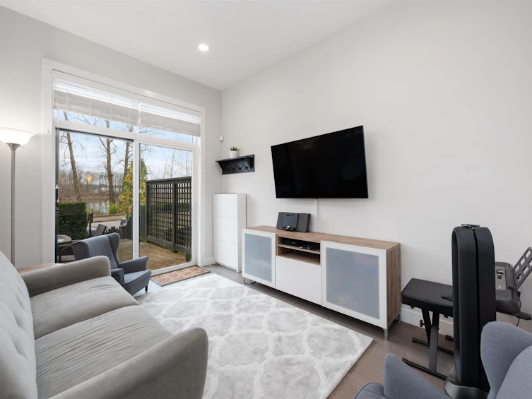 6-111 Wood Street, New Westminster, BC, V3M 0J8 - 5