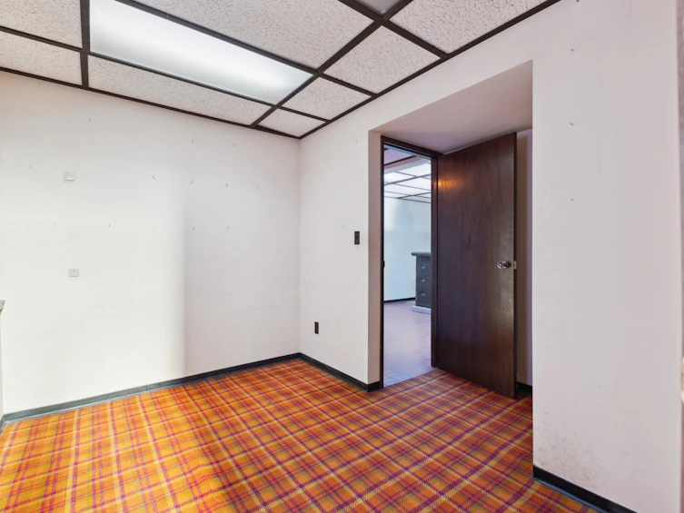 2235 E 51st Avenue, Vancouver, BC, V5P 1W4 - 25