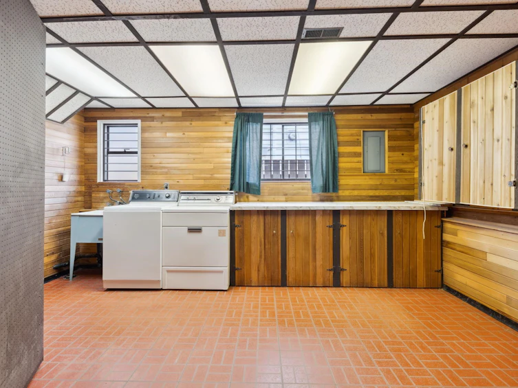 2235 E 51st Avenue, Vancouver, BC, V5P 1W4 - 28