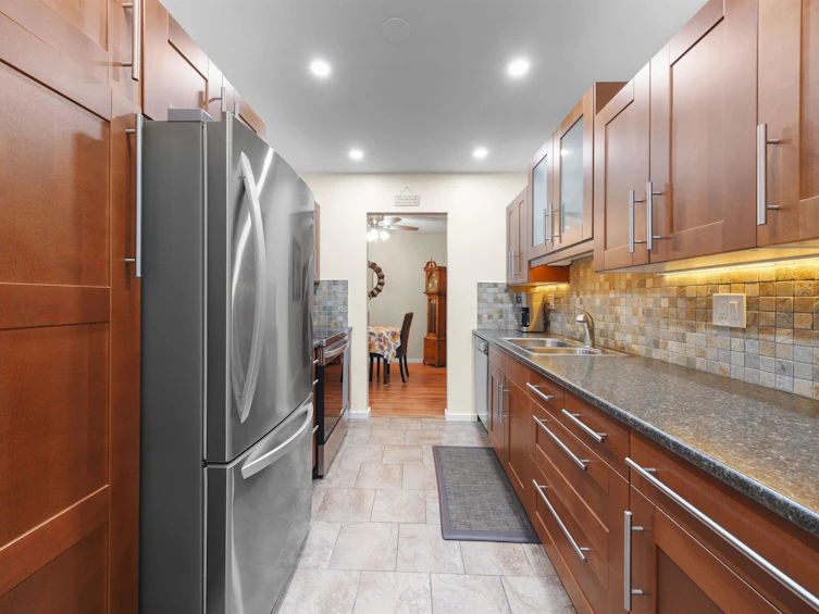 310-10631 No. 3 Road, Richmond, BC, V7A 4L8 - 3