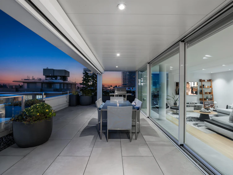 801-6026 Tisdall Street, Vancouver, BC, V5Z 3N2 - 2
