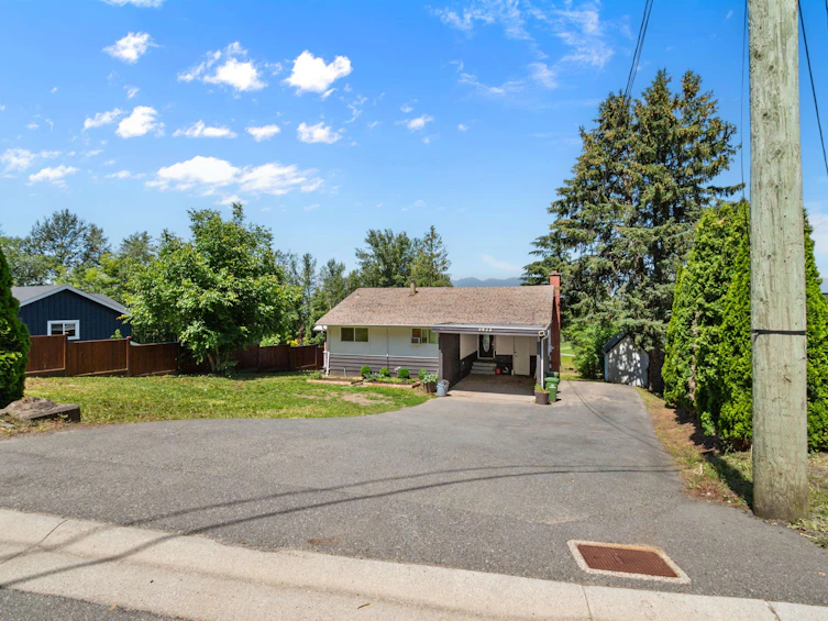 5825 Jinkerson Road, Chilliwack, BC, V2R 0C8 - 4