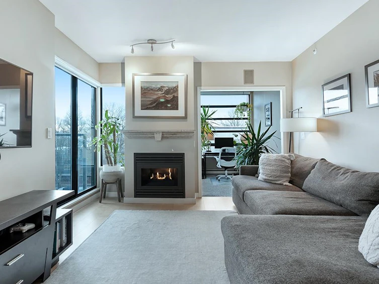 611-2228 Marstrand Avenue, Vancouver, BC, V6K 4T1 - 3