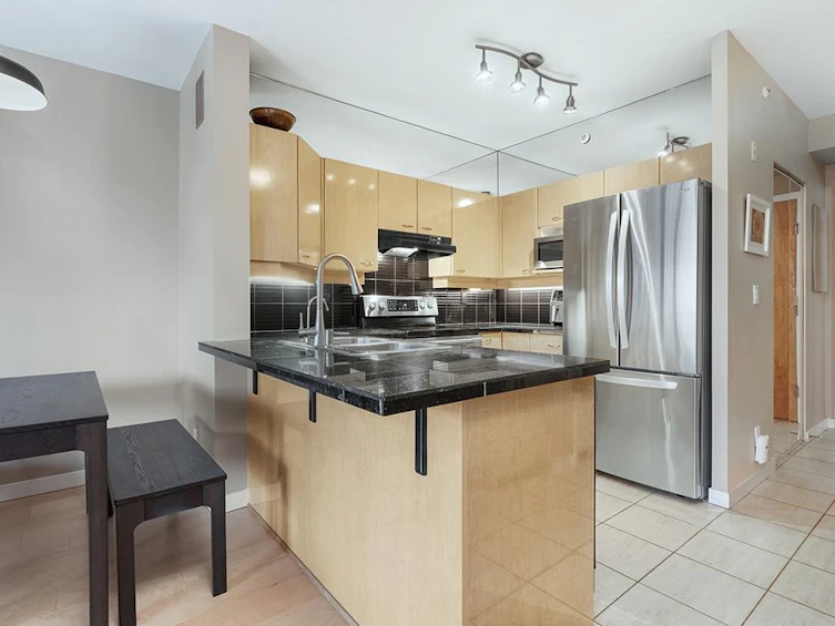 611-2228 Marstrand Avenue, Vancouver, BC, V6K 4T1 - 7