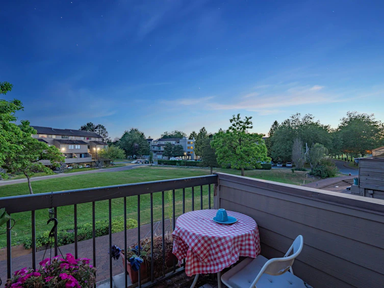 204-8140 Colonial Drive, Richmond, BC, V7C 4T7 - 14