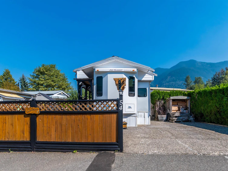 54-1436 Frost Road, Columbia Valley, BC, V2R 4X8 - 3