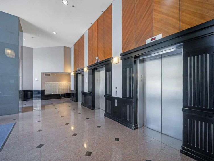 901-1050 Burrard Street, Vancouver, BC, V6Z 2S3 - 9
