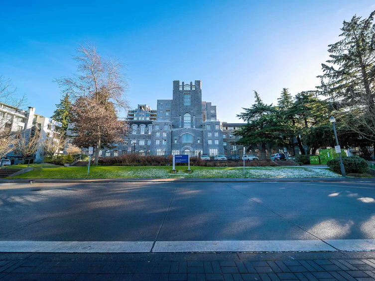 308-6015 Iona Drive, Vancouver, BC, V6T 2J4 - 8