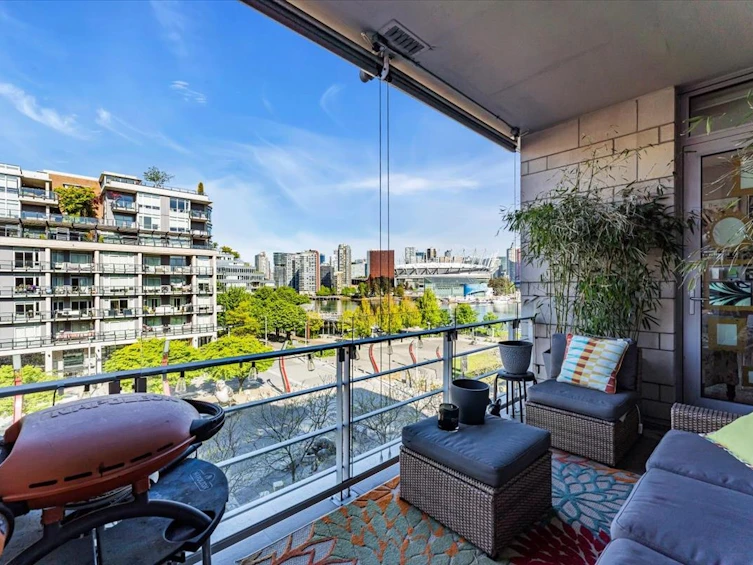 504-77 Walter Hardwick Avenue, Vancouver, BC, V5Y 0C6 - 6