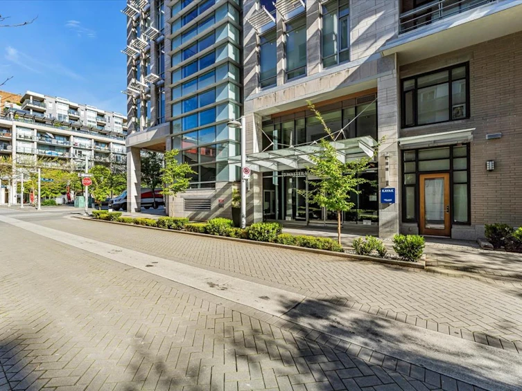 504-77 Walter Hardwick Avenue, Vancouver, BC, V5Y 0C6 - 35