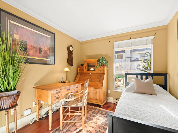 206-4390 Gallant Avenue, North Vancouver, BC, V7G 1L2 - 16