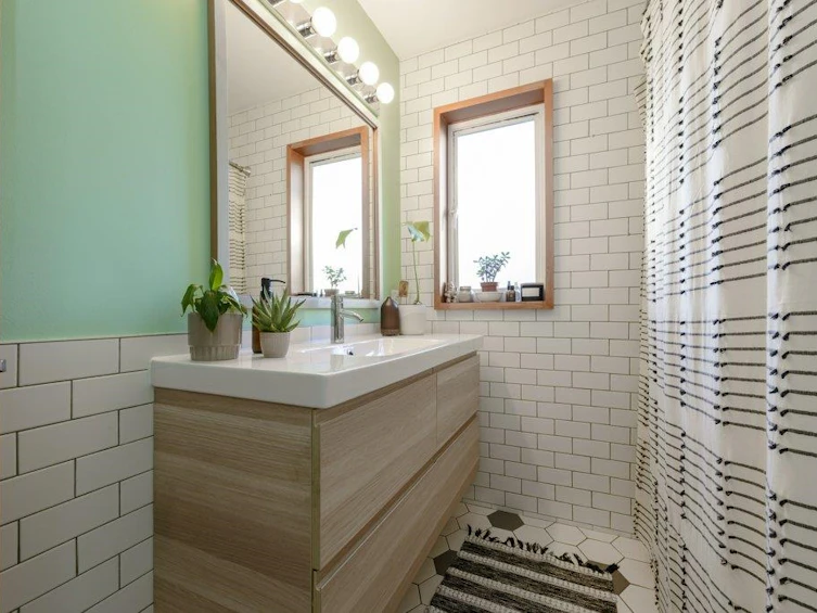 1055 E Pender Street, Vancouver, BC, V6A 4H9 - 23